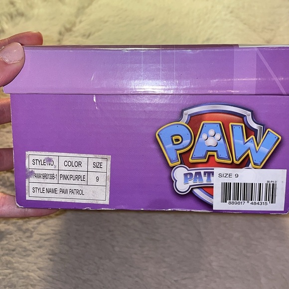PAW PATROL🐶 LIGHT UP 💡SNEAKERS - Picture 9 of 9